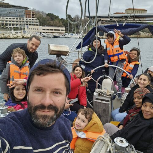 Découvrir Marseille depuis la mer pour les publics qui en sont éloignés : rencontres "Au bout la mer" avec Marseille capitale de la mer