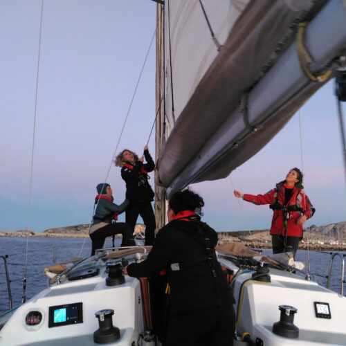 Révéler le leader inspirant qui est en soi avec le programme Monter en puissance - atelier coaching par la voile Marseille