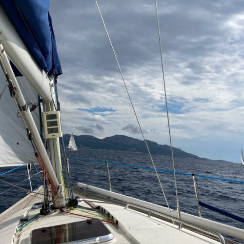 Séminaire atelier de coaching par la voile - Direction stratégie du groupe VYV avec On fait de la voile - Marseille