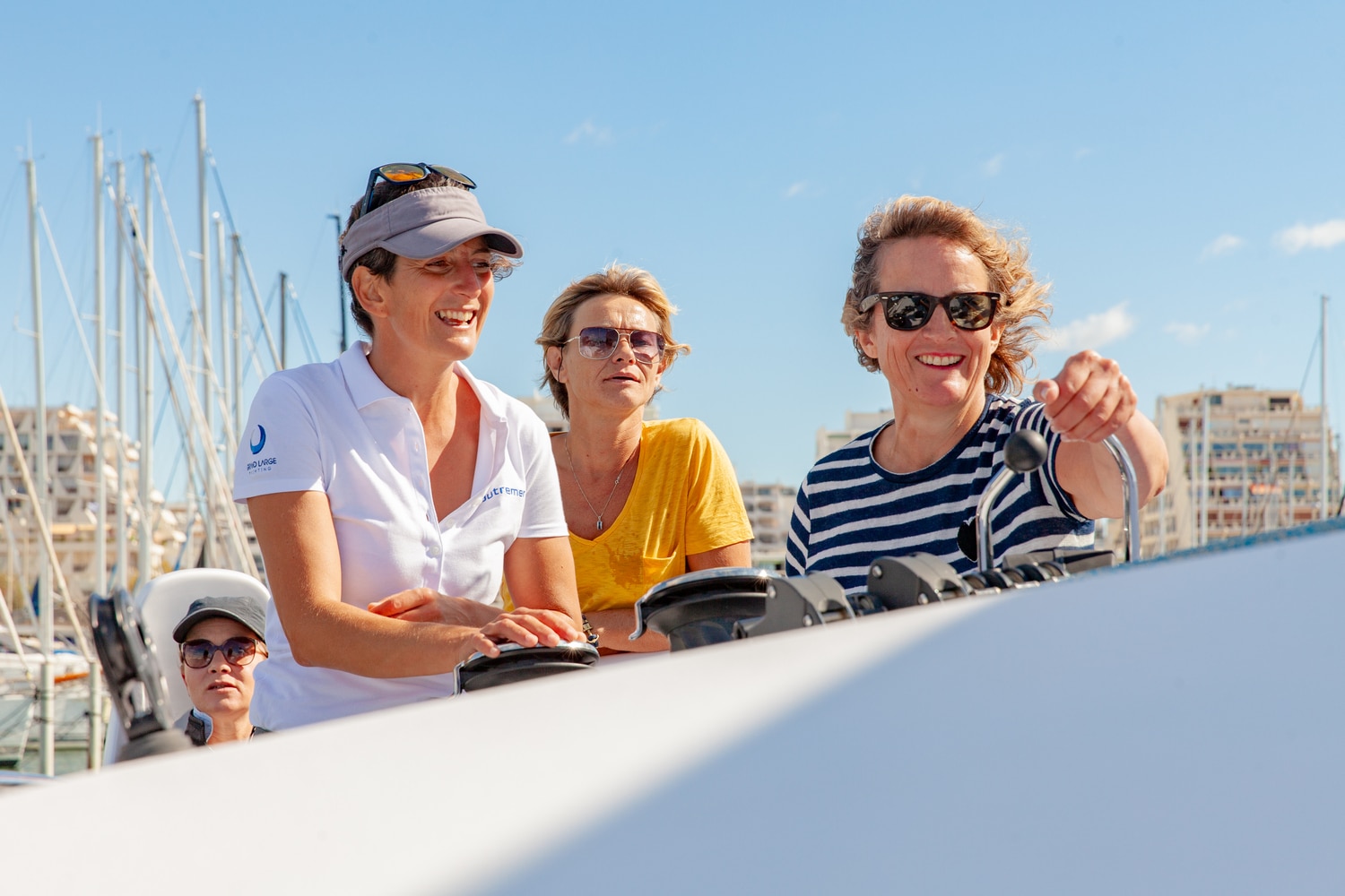 Donner confiance aux futures (co)propriétaires de catamarans de grande croisière : les stages Ladies Only avec Outremer - Crédit Robin Christol