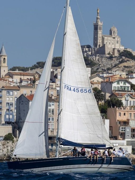 corto bonne mere recadré